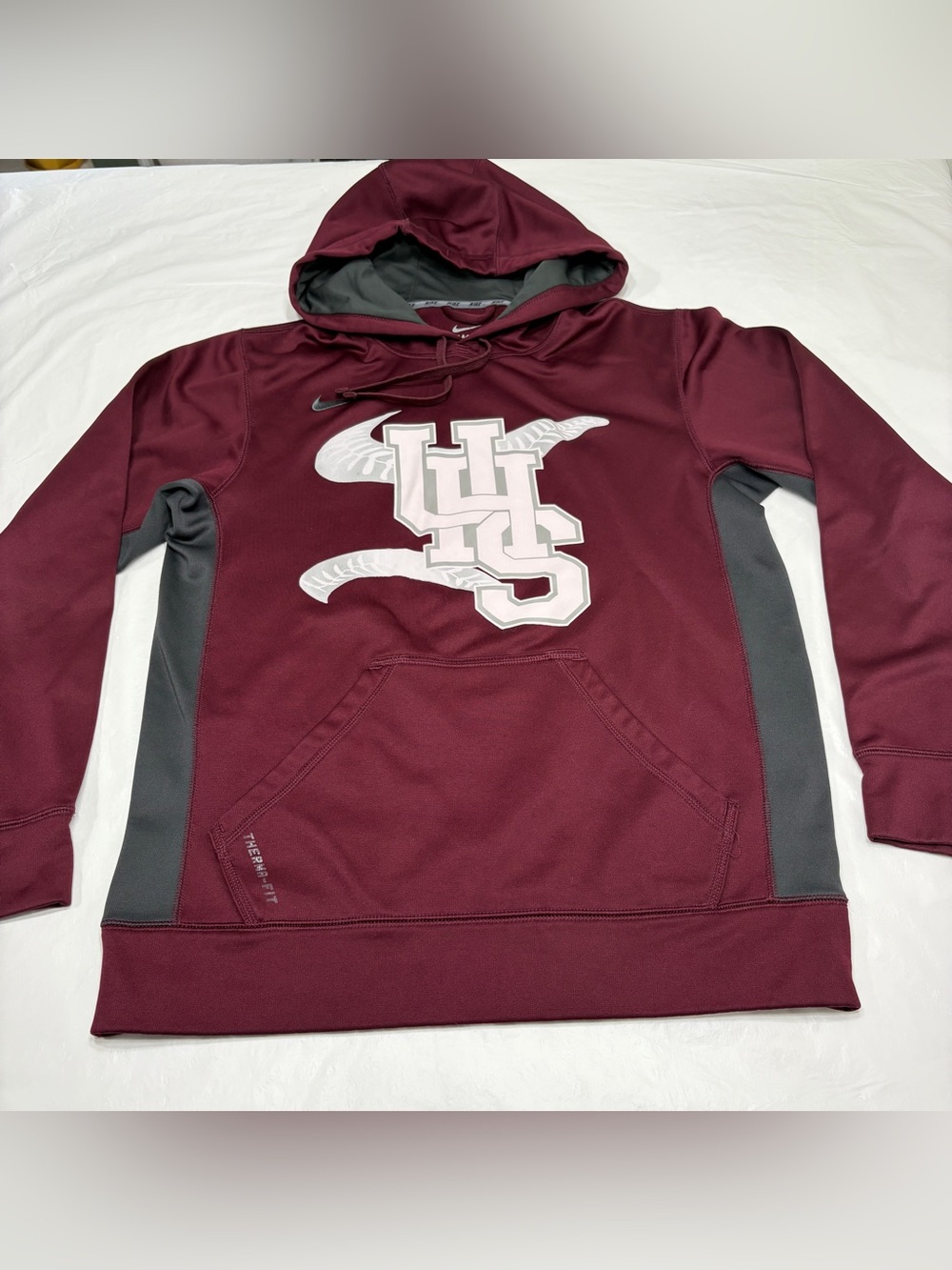 Nike Therma Fit Maroon Pullover Hoodie Sweatshirt Women’s Small